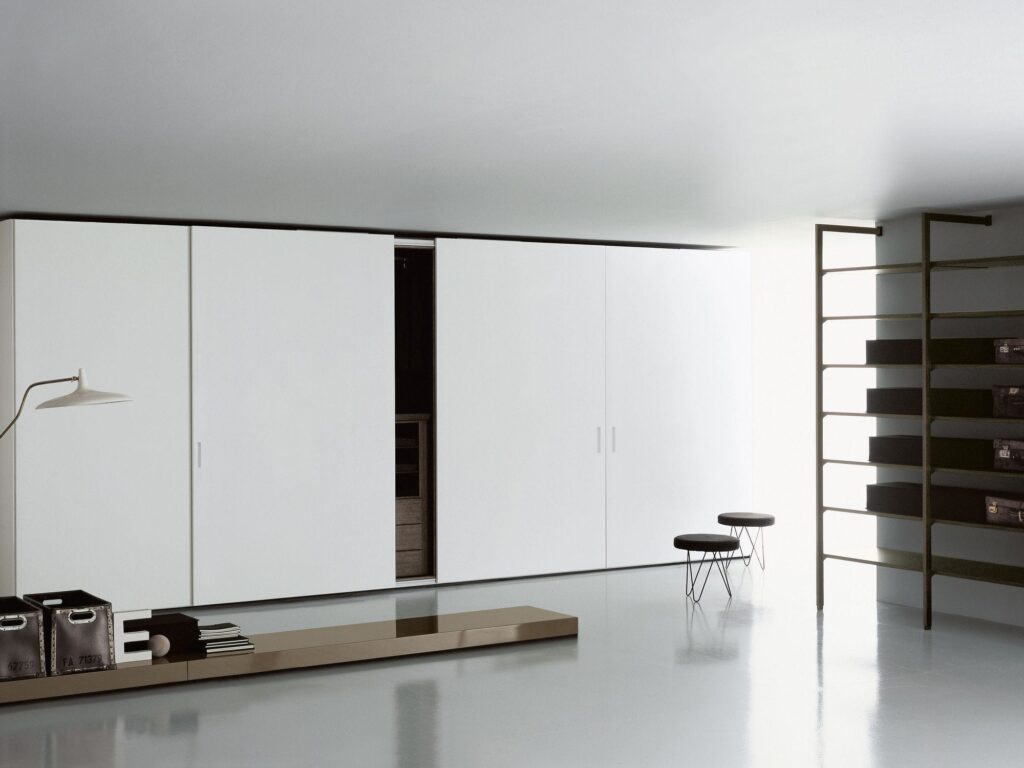 Sliding wardrobes: what they are and how to use them intelligently to furnish your home