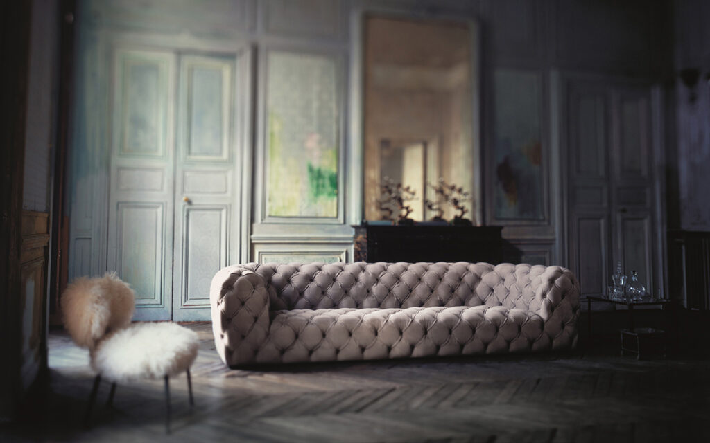 Baxter leather sofas bring the class of authentic Made in Italy design into your home