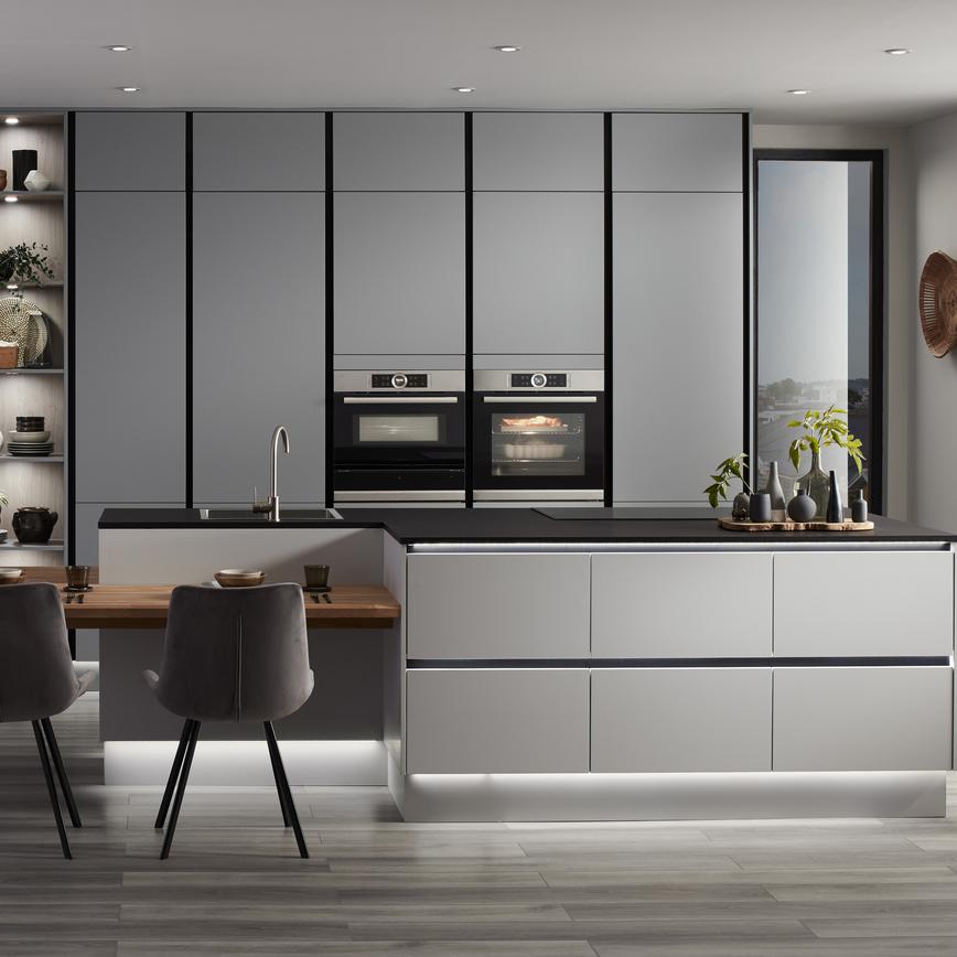 Cucine moderne grigio chiaro