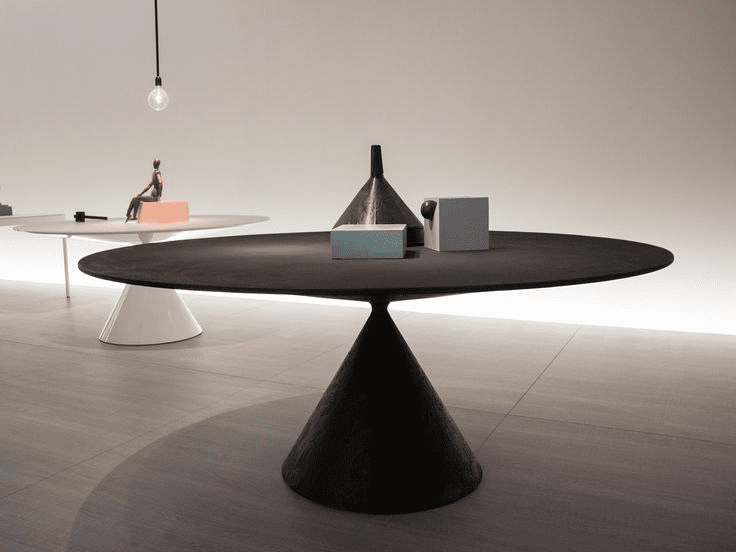 Round designer table