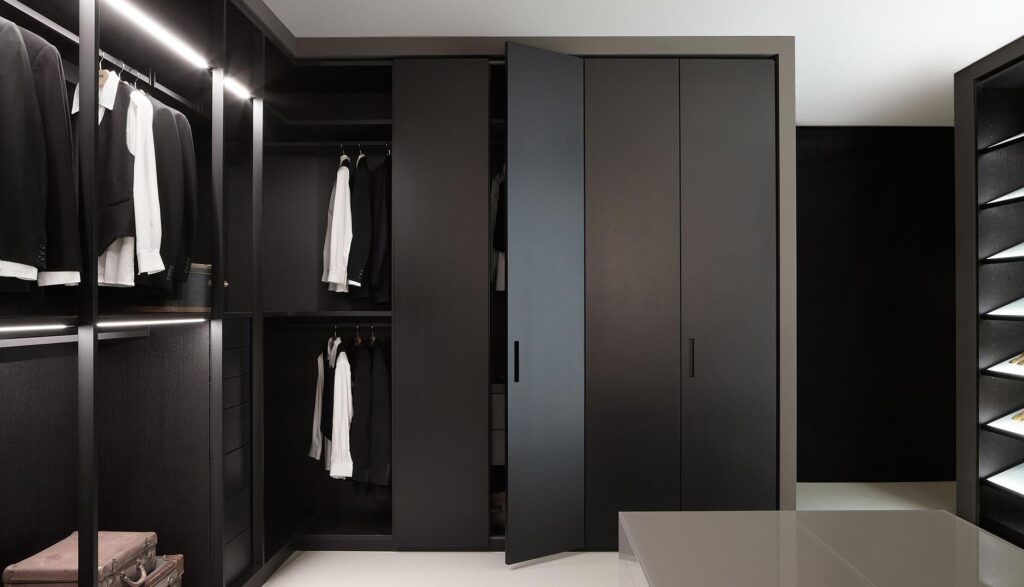 Armoire noire