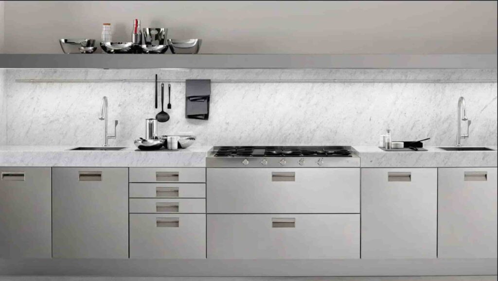 Kitchen recessed handles