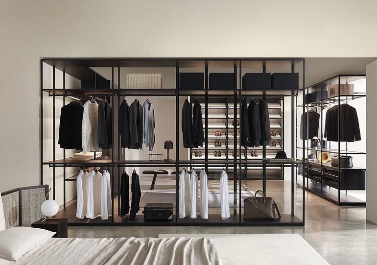 Walk in closet