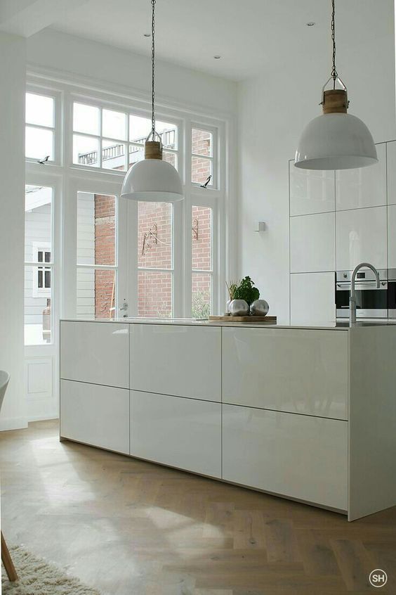 shiny white kitchen