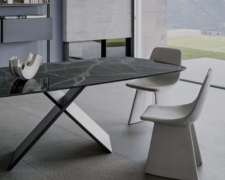 Durable, elegant, hygienic: all the whys of a ceramic table