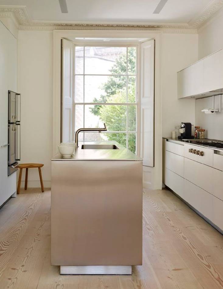 Narrow kitchen island