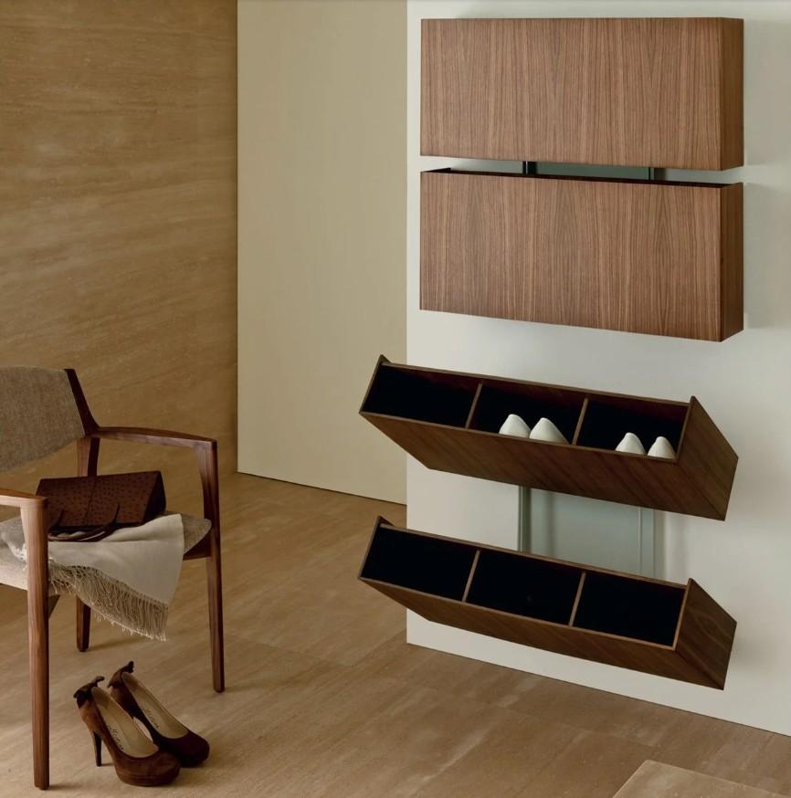 Indispensable but also aesthetically pleasing: designer shoe rack