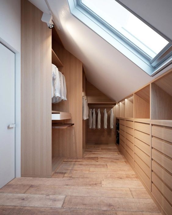 Wardrobe for sloping ceilings