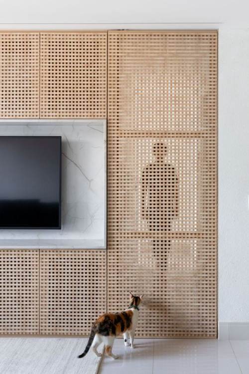 Wooden partition wall