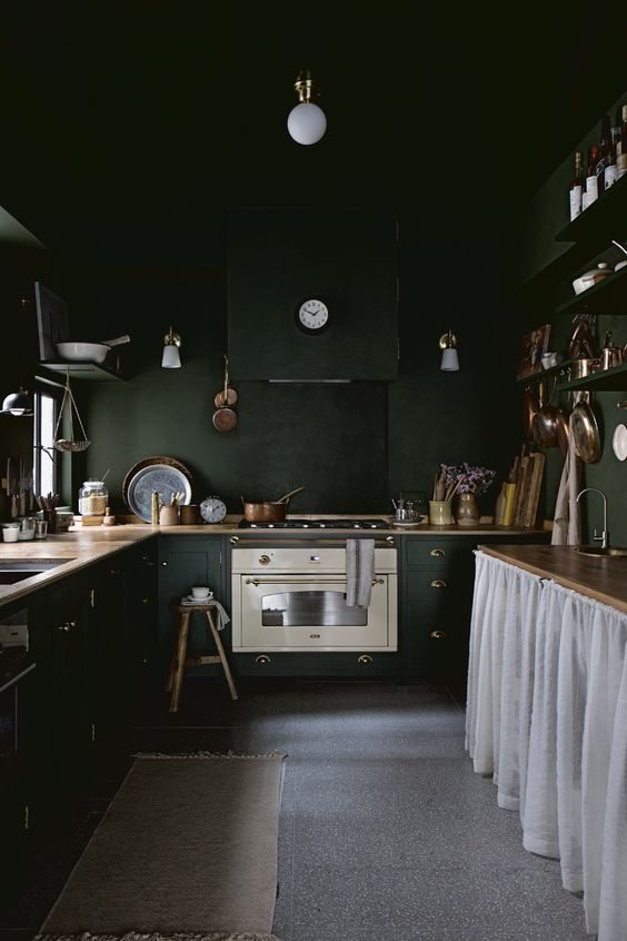 farmhouse kitchen