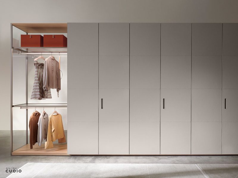 Wardrobe cabinet