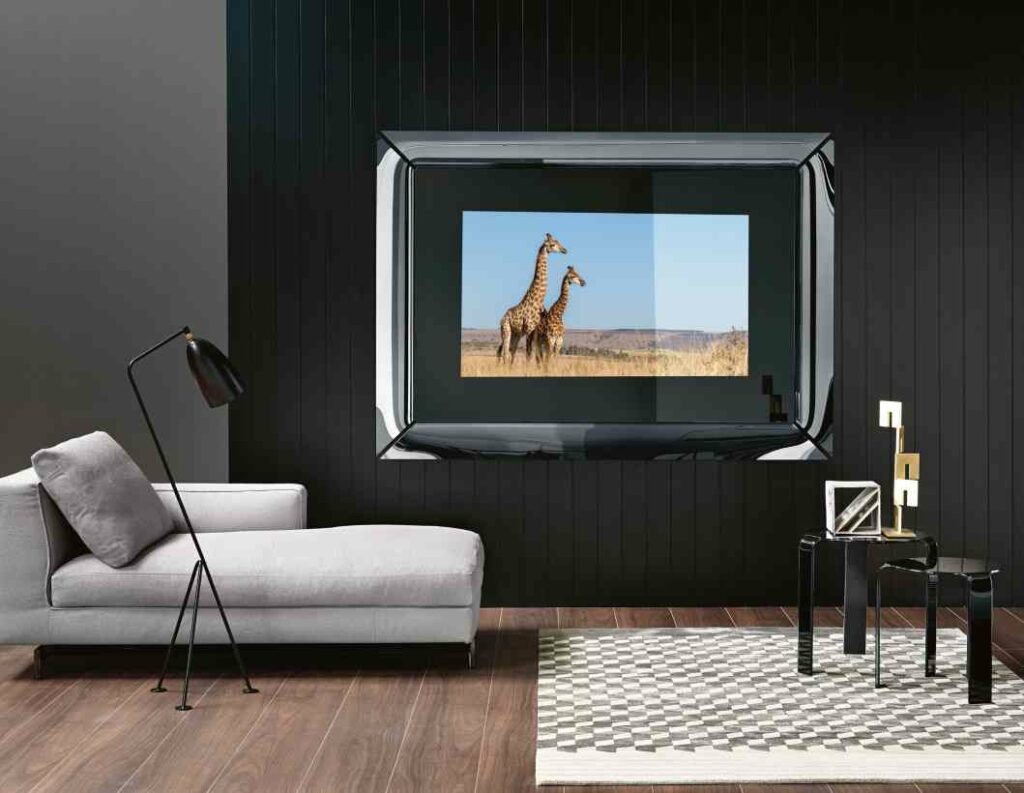 TV mirror