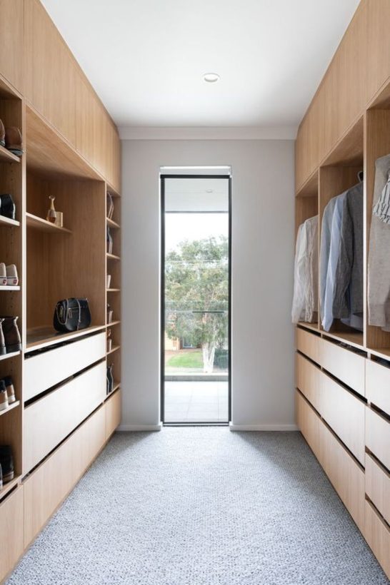  dressing dans la chambre