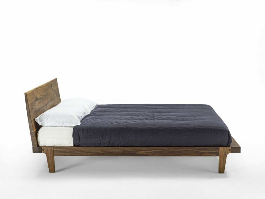 testata letto legno